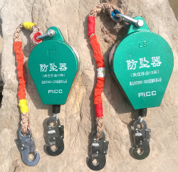 双锁止防坠器